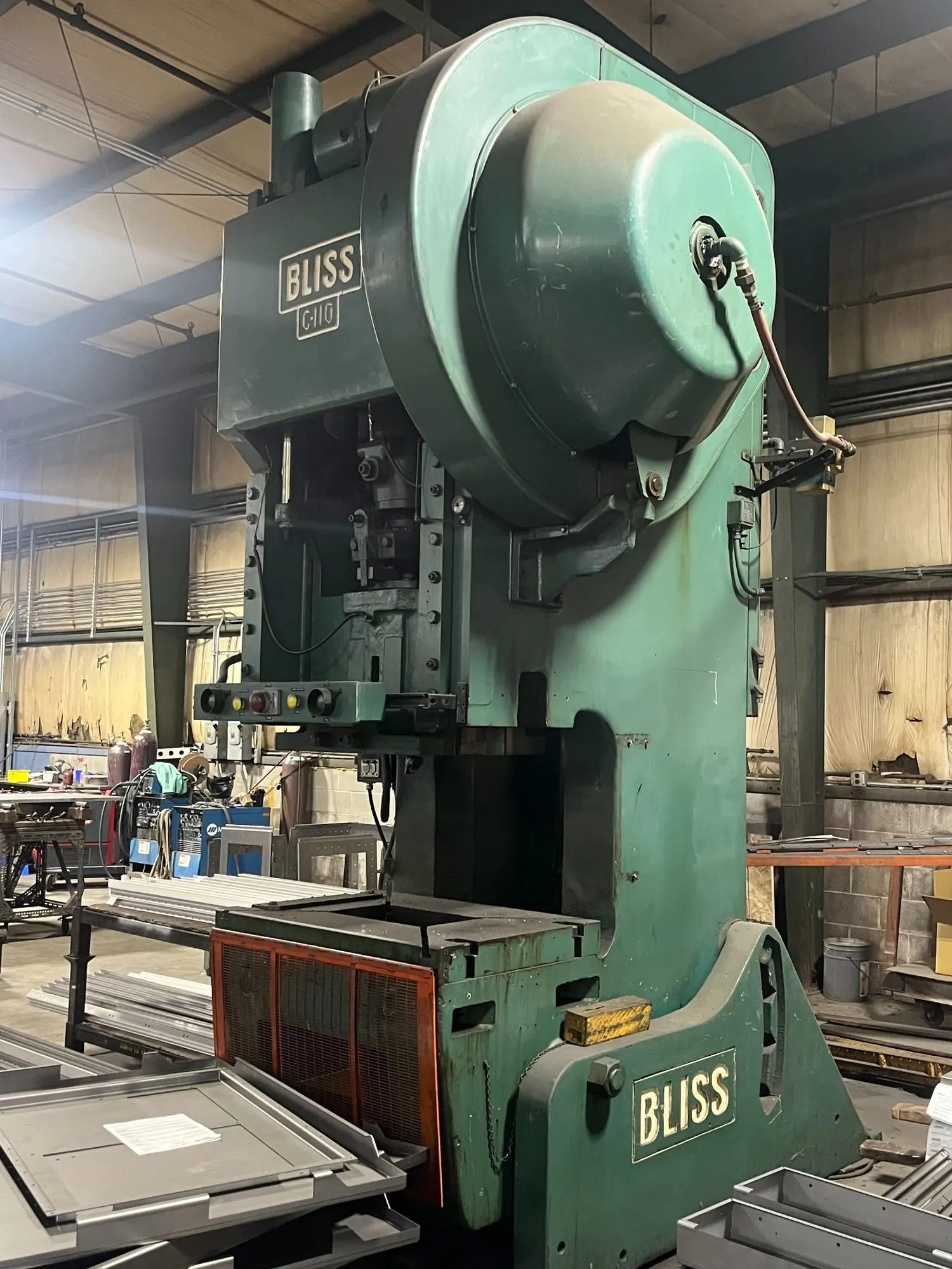 USED 1985 BLISS C-110