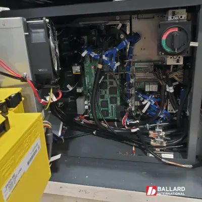 HAAS 7kg Robot Package – Machine Tending – FANUC LR Mate 200iD/7L