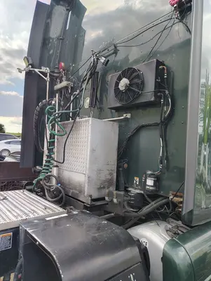 Used 2016 PETERBILT 587 Conventional trucks Michigan US | Proxy Equipment #1426124