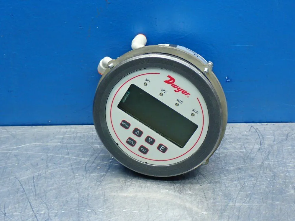Used DWYER DH3006 Pressure Switches Ohio US | HGR 24 #803005
