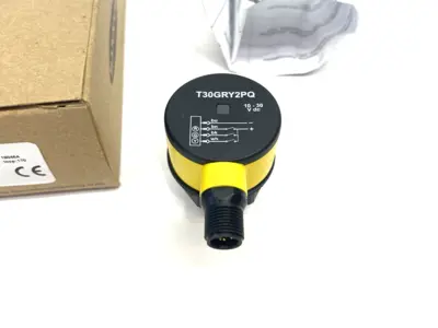 New | in-Stock Banner Engineering EZ-LIGHT Right Angle 30mm Indicator, Panel Mount 3-Color 74052 Light Sources / LED Michigan US | Maverick Industrial Sales #1462910
