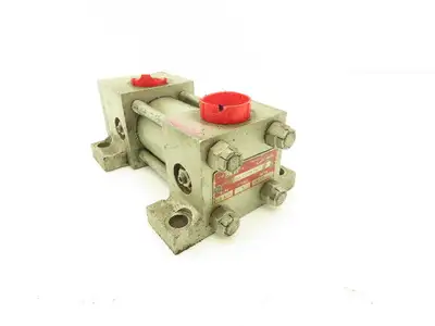 Milwaukee 151-42-54S-2 Hydraulic Cylinder 1-1/2" Bore 1" Stroke 3000psi Lug Mt