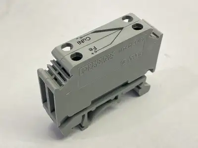 USED PHOENIX CONTACT THERMOELECTRIC VOLTAGE TERMINAL BLOCK PAIR 3100046