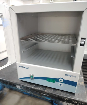 Used VWR VWR DIGITAL MINI INCUBATOR (CAT. NO. 10055-006) Incubators California US | Biotech Equipment Sales #1464511