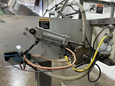 USED 2001 BARRY-WEHMILLER THIELE RECIPROCATING PLACER