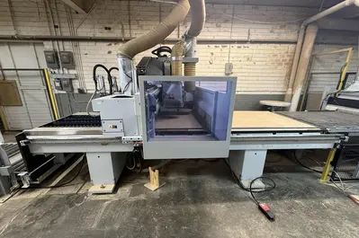 WEEKE VANTECH 480, 4' x 8' CNC ROUTER WITN PANEL MATERIAL HANDLING & INTEGRATED DUST COLLECTION SYSTEM