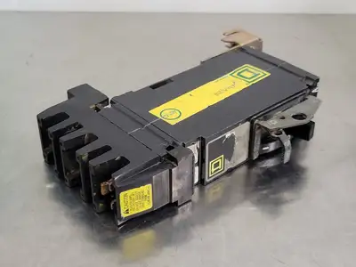 USED SQUARE D FA14020A