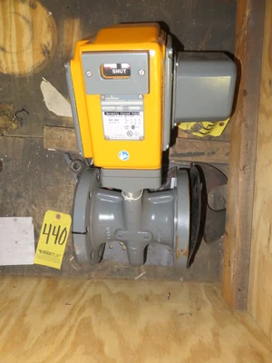 Maxon 4" Shut Off Valve , New Storeroom Spare