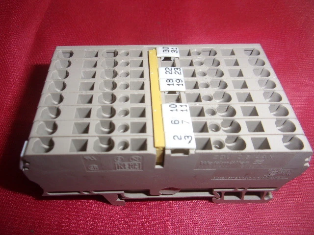 Used Weidmuller ZDU 2.5/4AN Terminal Blocks Arizona US | ASSET CONVERSION SPECIALISTS, INC. #310931