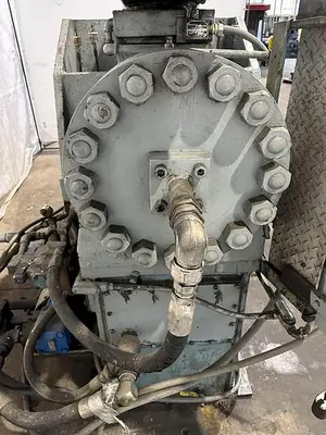 USED 1975 BULLDOZER TYPE 300 TON
