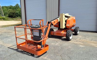 USED 2016 JLG 340AJ
