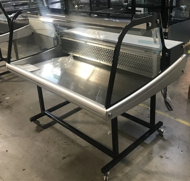 171-0317 48" Countertop Full Service Self Contained Display Case Cooler