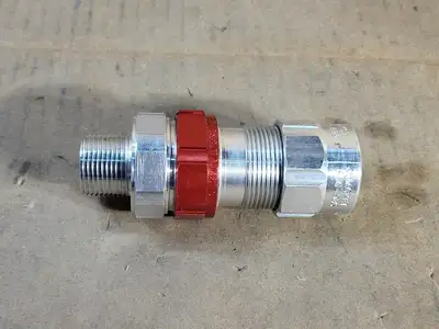 NEW THOMAS & BETTS STEX075