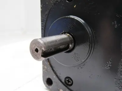 Oriental Motor 5RK40GN-CE Reversible Electric Motor W/5GN18K Gear Head