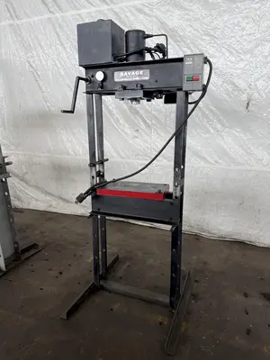 USED SAVAGE 5K145AL247