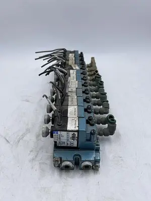 USED MAC VALVES MAC VALVES 132B-114BAAA