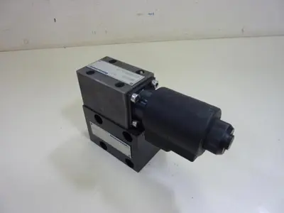 USED BATTENFELD W2P32SN-6-AB