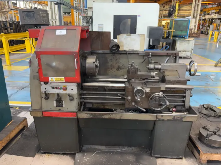 Used COLCHESTER TRIUMPH 2000 Gap Lathes GB | Bowland Trading Ltd #1545859