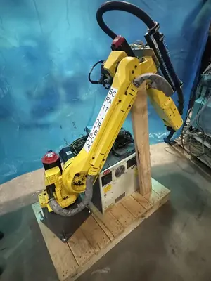 Used 2019 FANUC M-20iA/35M Robots Michigan US | Harbor Machinery Inc. #1558104