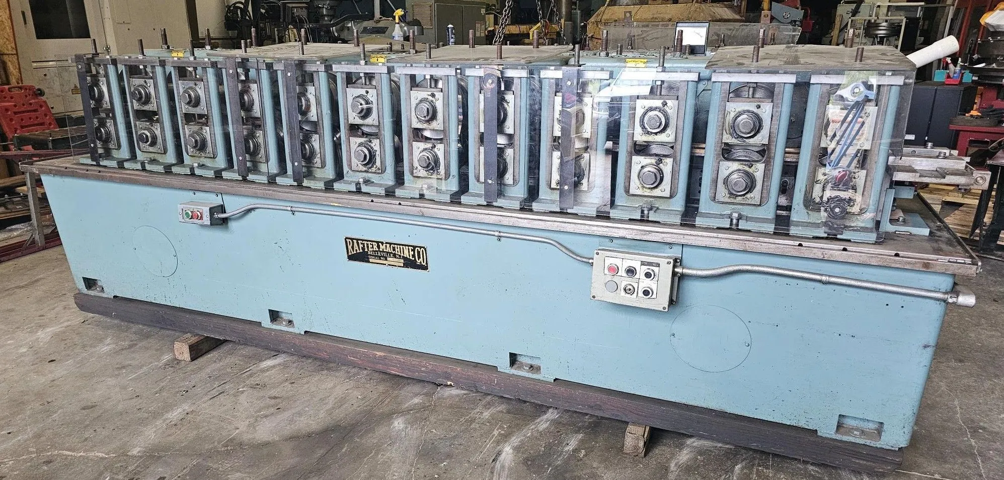 USED RAFTER 12 Stand
