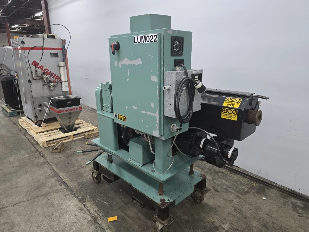 1.5" Polytruder Extruder 24:1 L/D Ratio, 10 HP AC Motor