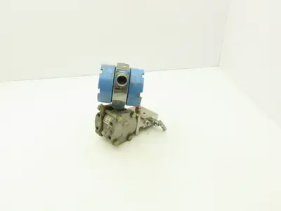 Rosemount M-618SCT316SS 1151GP6E22B1DF Pressure Transmitter 45VDC 100PSI & Valve