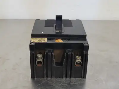 USED SQUARE D 999270