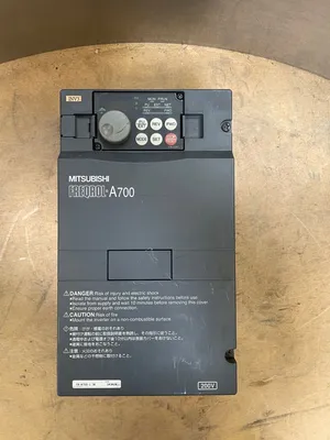 USED Mitsubishi Mitsubishi Electric FR-A720