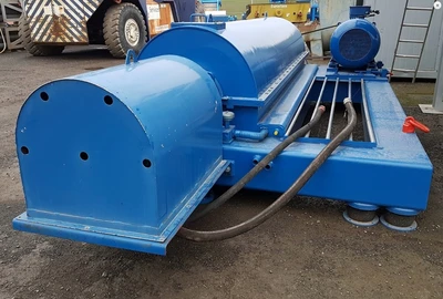 Humboldt SC 4-02 (30 x 120) decanter centrifuge, CS.