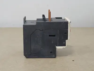 USED SCHNEIDER ELECTRIC LRD 14