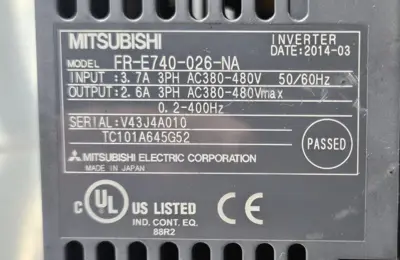 Mitsubishi FR-E740-026-NA Inverter 2.6 A 3 PH 380-480V (BIN632)
