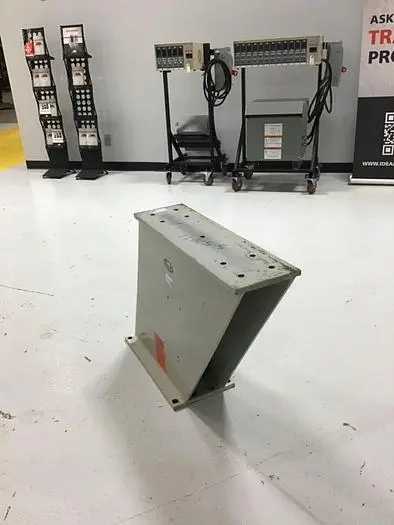 Used METAL FABRICATOR ROBOT STAND Robot Parts Michigan US | Ideal Machinery #572591