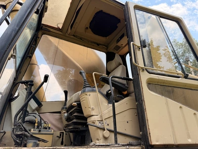 Used 1993 CAT 375L Crawler Excavators Michigan US | Miedema Asset Management Group #1304325