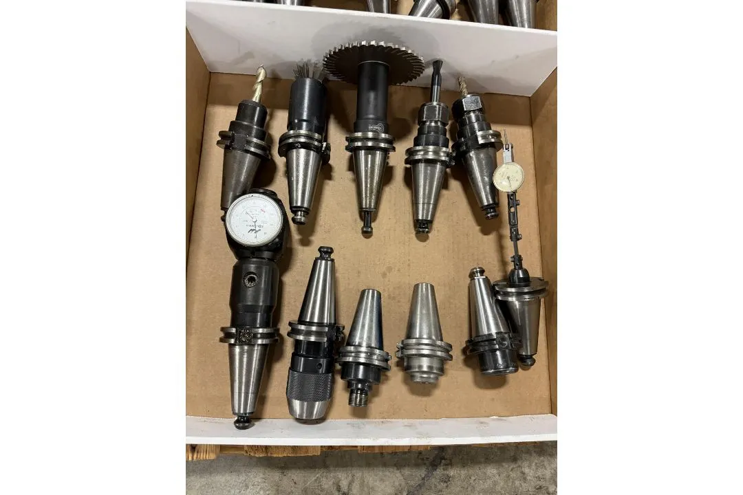 Used _UNKNOWN_ _UNKNOWN_ CAT Holders Utah US | KD Auctions #1553255
