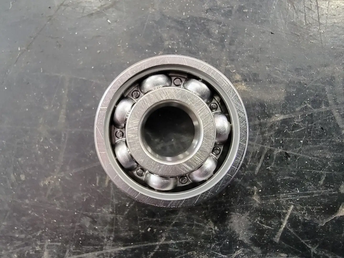 NEW SKF 6201