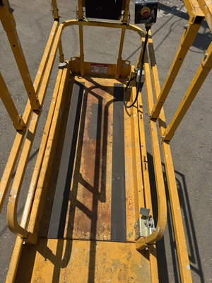 Used 2006 HAULOTTE 2632E Scissor Lifters Michigan US | Miedema Asset Management Group #1419317