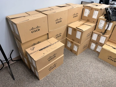Used (250 +) CISCO PHONES CP-9951 AND OTHERS Office Equipment Michigan US | Miedema Asset Management Group #1419312