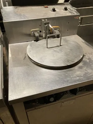 152-0648 Giles MGF Auto Lift Fryer with Filtration System