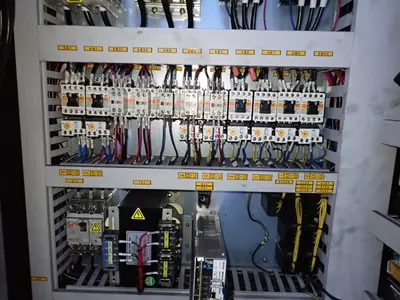 USED HYUNDAI WIA CORPORATION F500