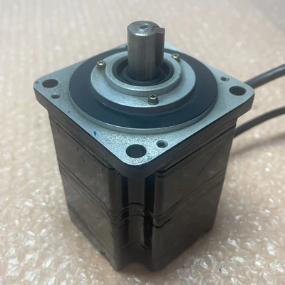 USED Yaskawa SGMP-02A314DP