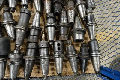 CAT 45 Taper (Tool Holder)
