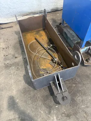 USED WALLACE COAST 1-1/2HRB