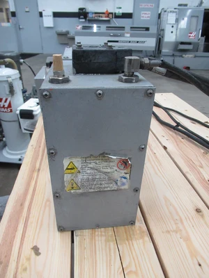 USED 2009 HAAS HRT 210