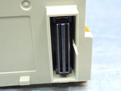 USED OMRON CJ1WOD211