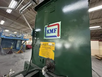 Used KMF CLOSED DOOR BALER Balers Pennsylvania US | Global Equipment International, LLC #186372
