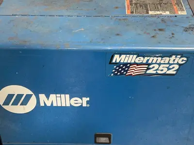 Used MILLER MILLERMATIC 252 Mig Welders Ohio US | HGR 24 #1506557
