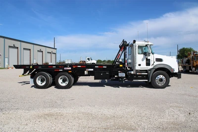 New | in-Stock 2025 MACK GRANITE 64BR Rolloff Trucks Texas US | Roll Off Truck World #1491919