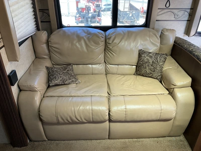 Used 2015 JAYCO EAGLE Campers, Caravans, Motorhomes Michigan US | Miedema Asset Management Group #1320435