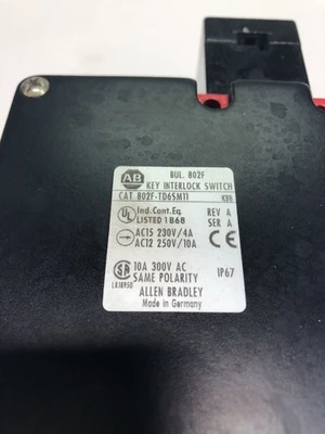 USED Allen Bradley 802F-TD6SM11