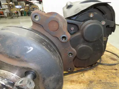 Toyota 14110-21441-71 Electric Forklift Motor Drive Front Axle 6 Lug Off 7FBCU25